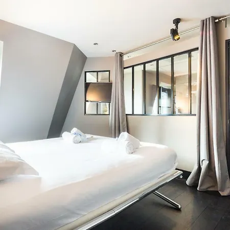 Cmg - Tour Eiffel - 75 * باريس