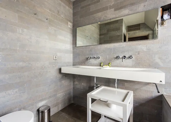 Отель Cmg - Tour Eiffel - 75 *